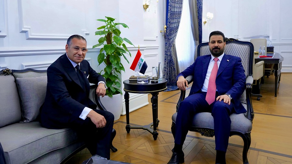 <p>Kamel Ghribi with Ali al-Zaidi Prime Minister of Iraq</p>